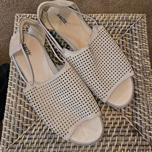 Earth Shoe Alder Abra Sandal Tan Comfortable Size 11 M